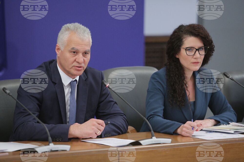 Министерски съвет - Калина Константинова - пресконференция