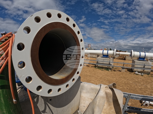 Има потвърждение от Русия, че Сърбия ще получи най-благоприятната цена за доставка на газ, каза сръбският министър без портфейл Ненад Попович