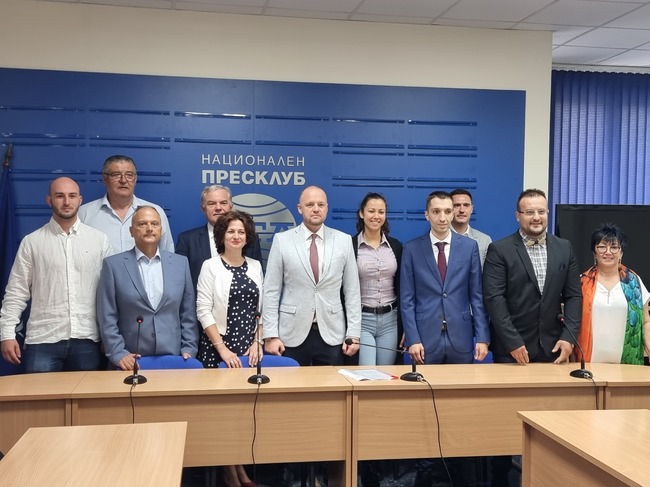Пресконференция на Коалиция "Левицата!" в Плевен