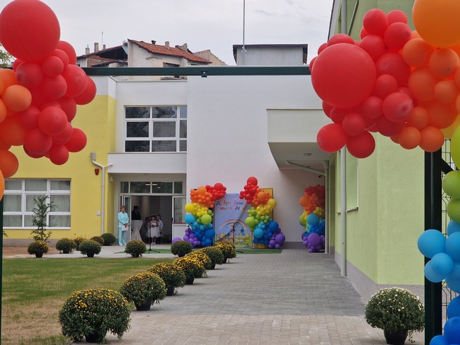 Изтича крайният срок за записване на деца в детските градини и ясли в Сандански 