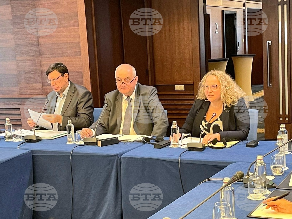 Deputy Agriculture Ministers Toshev, Georgieva Meet with OECD Representatives
