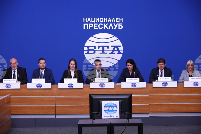 Национален пресклуб на БТА София - ПП "Възраждане" - Деян Николов - пресконференция