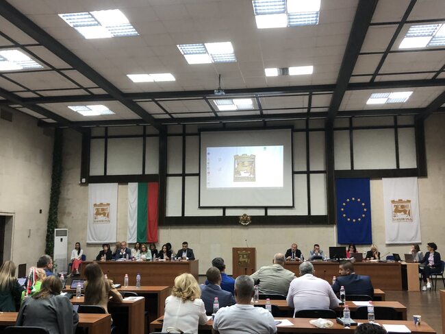 Общински съвет Благоевград препотвърди решението си и даде зелена светлина за изграждането на високо технологична зелена зона в парк „Македония“