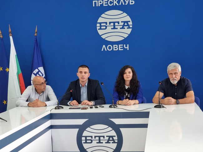 Пресконференция на Коалиция "Продължаваме Промяната - Демократична България"