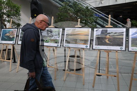 Летище София - изложба - "Моето лято в България"