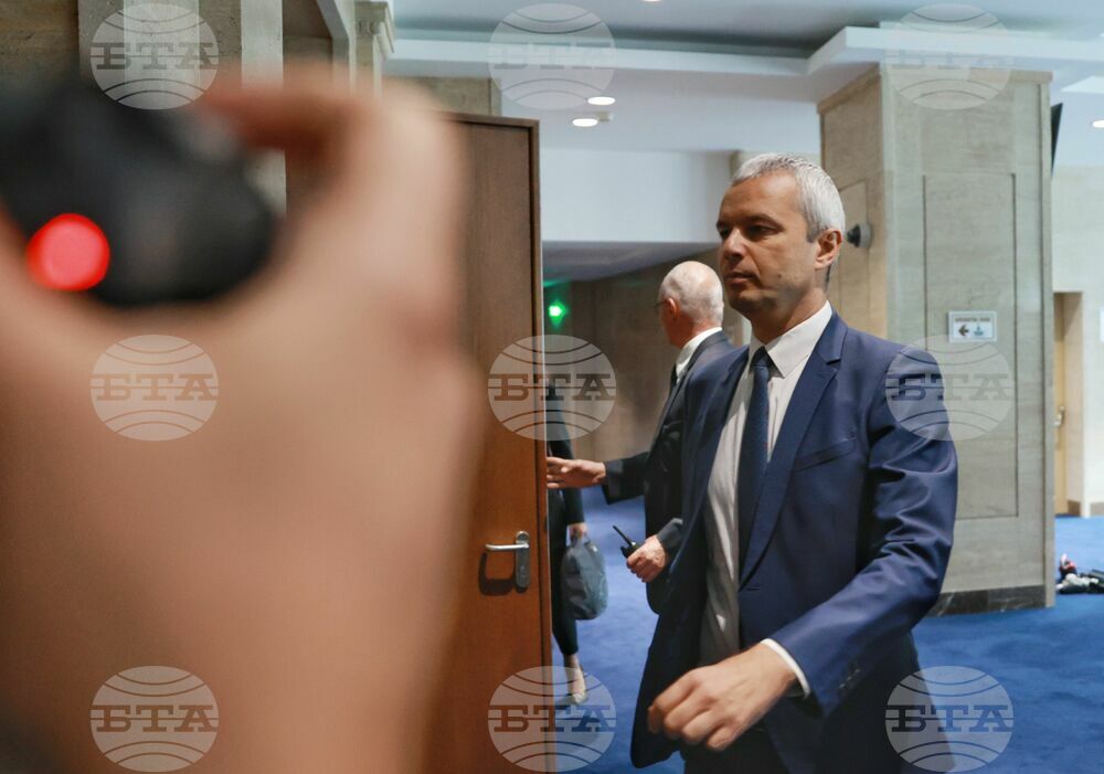 Парламент - извънредно заседание