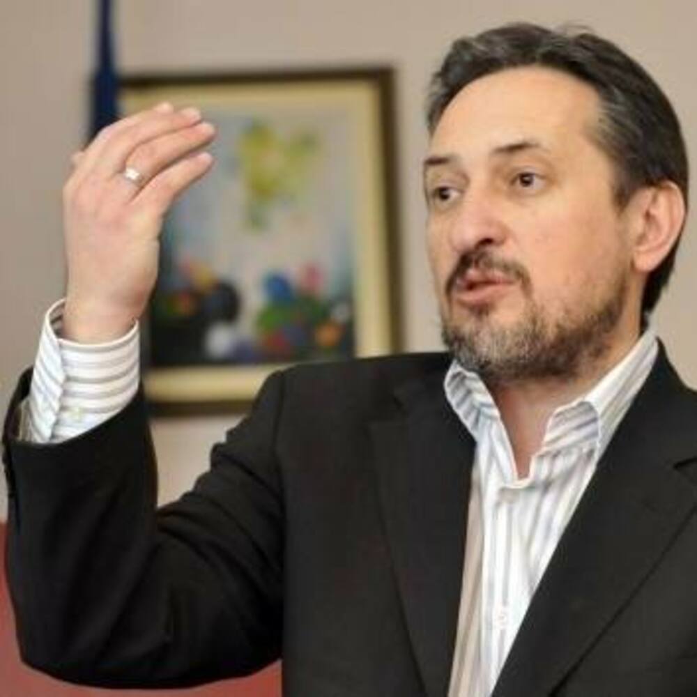 Любчо Георгиевски: Не виждам защо българите да не бъдат вписани в Конституцията