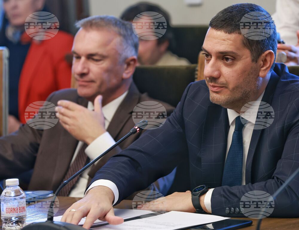 Парламент - Комисия по отбрана - заседание
