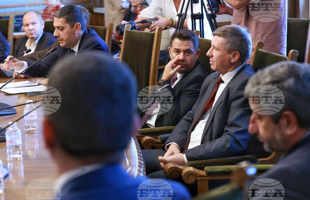 Парламент - Комисия по отбрана - заседание