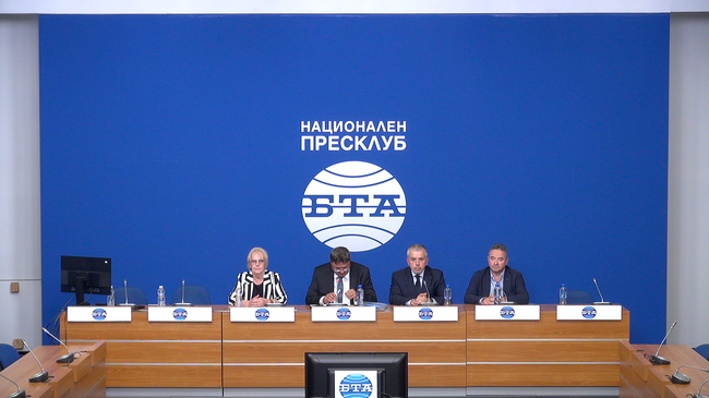 Подписване на договор за партньорство между Българската телеграфна агенция /БТА/ и Българо-саудитската търговска камара 