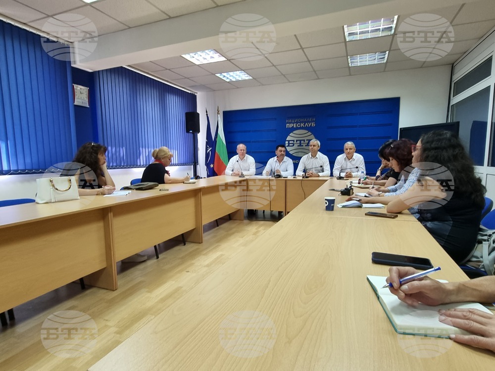 Партия "Възраждане" ще участва в местните избори във Велико Търново с листа от 21 души