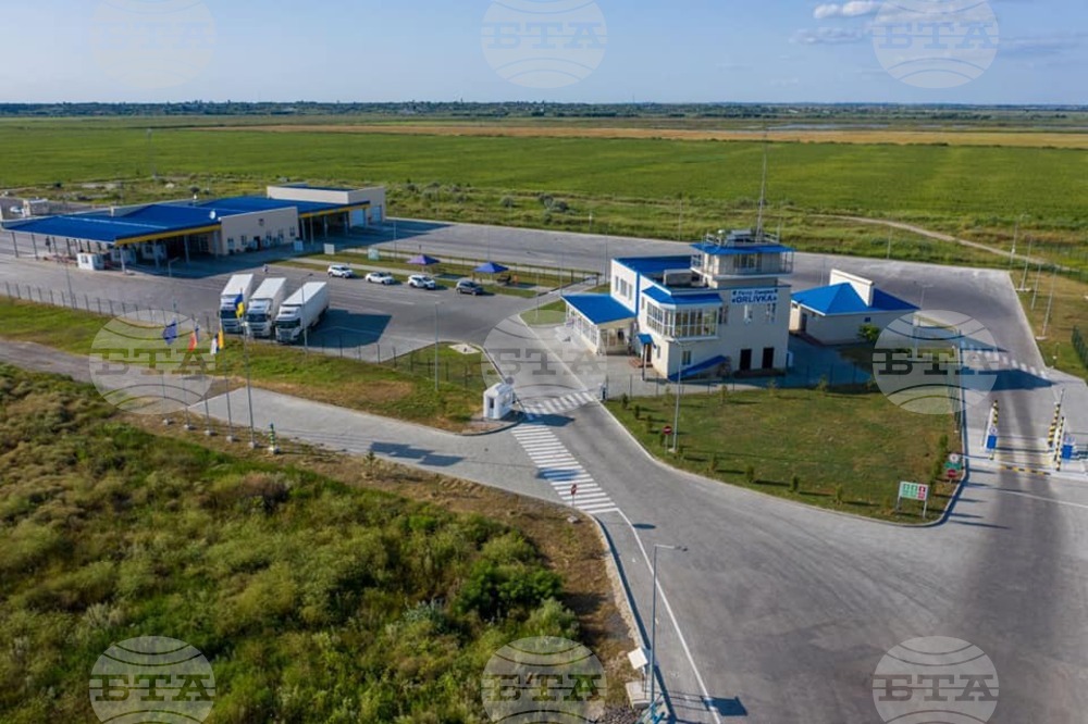 Romanian Army, Dobruja Officials Hold Meeting after Russian Drone Attacks at Border Between Romania and Ukraine