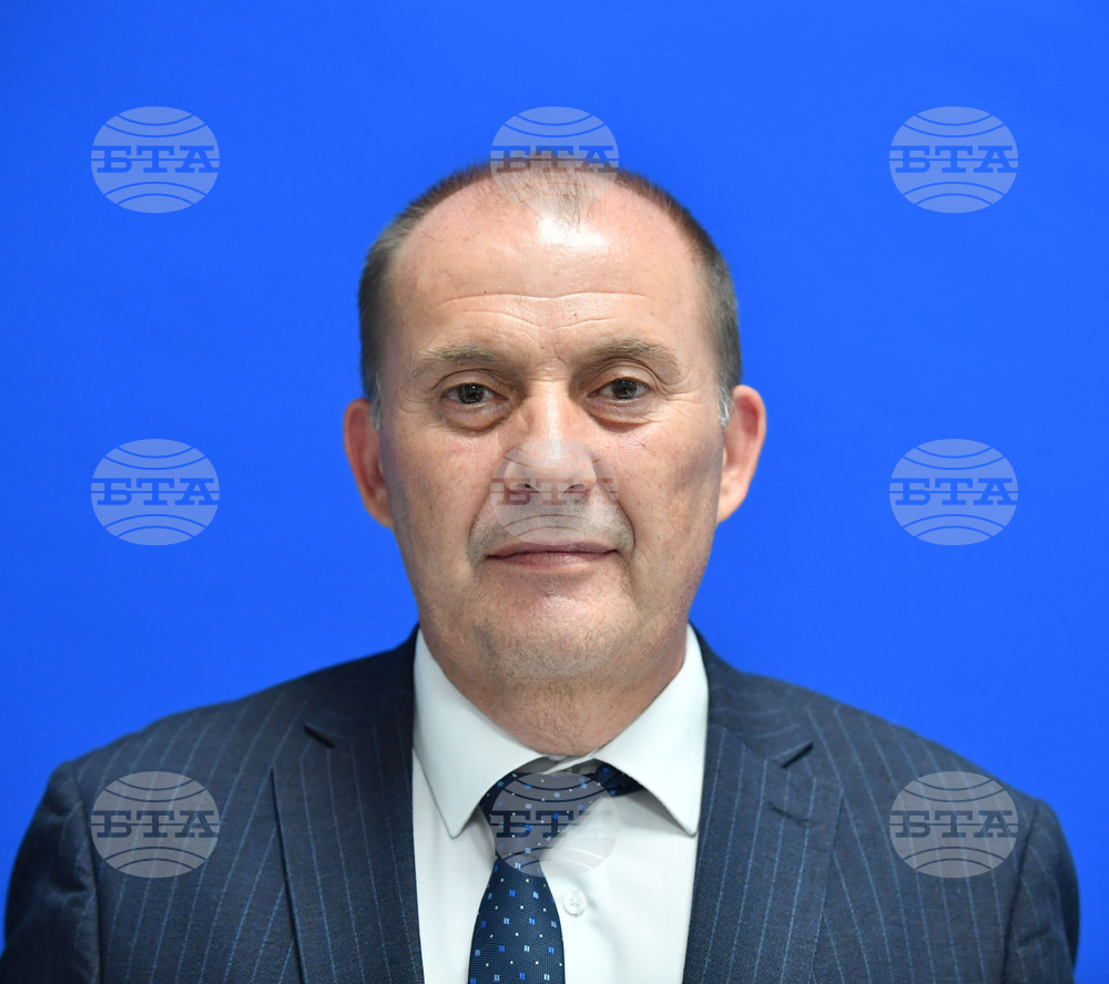 Върховният административен съд потвърди решение за конфликт на интереси на кмета на Община Кубрат Алкин Неби