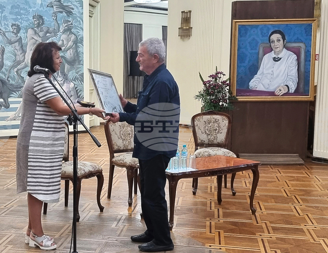 Национална литературна награда „Дора Габе" - церемония