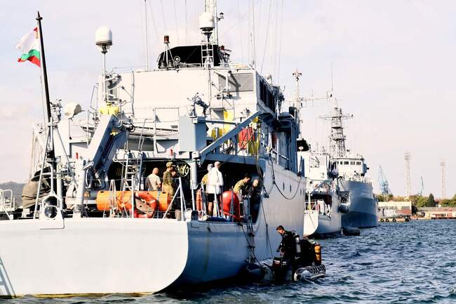 МО: Водолазното учение на ВМС с международно участие „Тритон 2023” продължава с действия в морски води