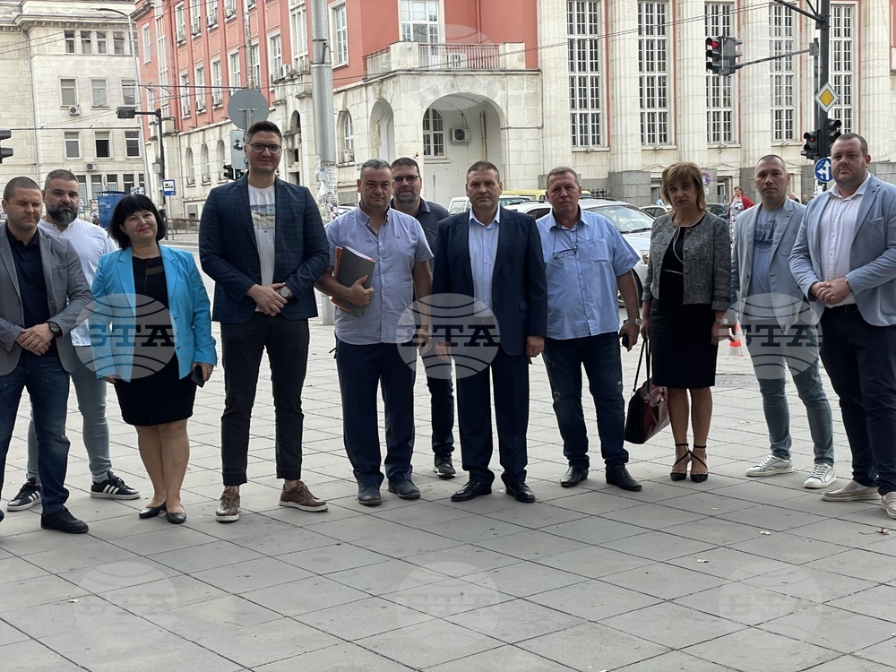 Пълна листа с 41 кандидати за общински съветници регистрира ПП ГЕРБ в Плевен
