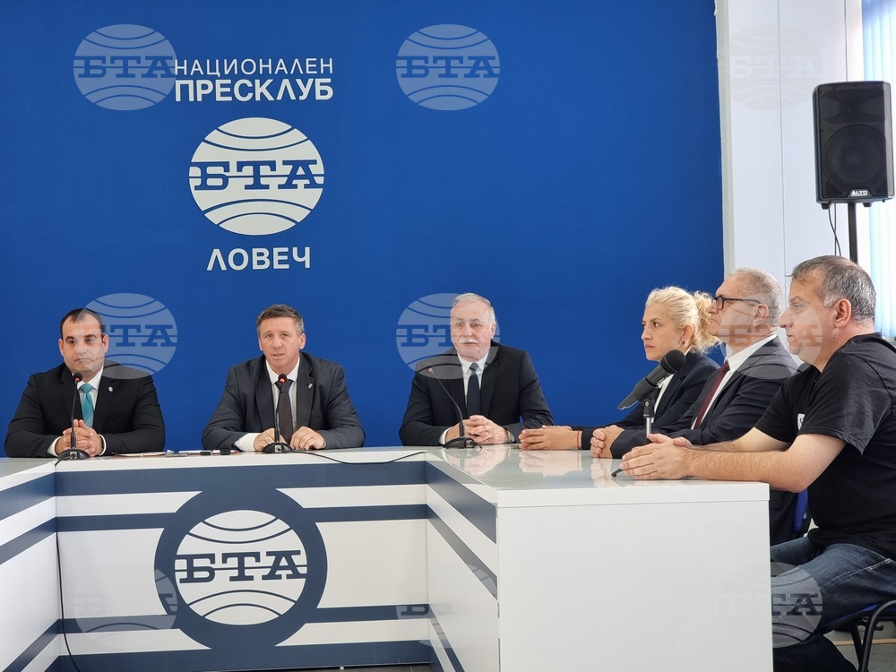 Национален пресклуб на БТА Ловеч - партия "Възраждане" - пресконференция