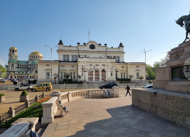 Заданието за изготвяне на проект за ремонт на старата сграда на парламента се очаква да бъде внесено за съгласуване до края на годината