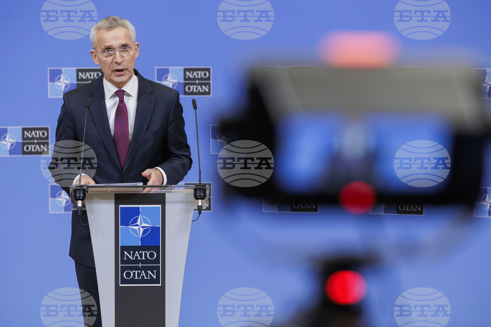 НАТО: Най-добрият път към траен мир е в увеличаването на помощта за Украйна