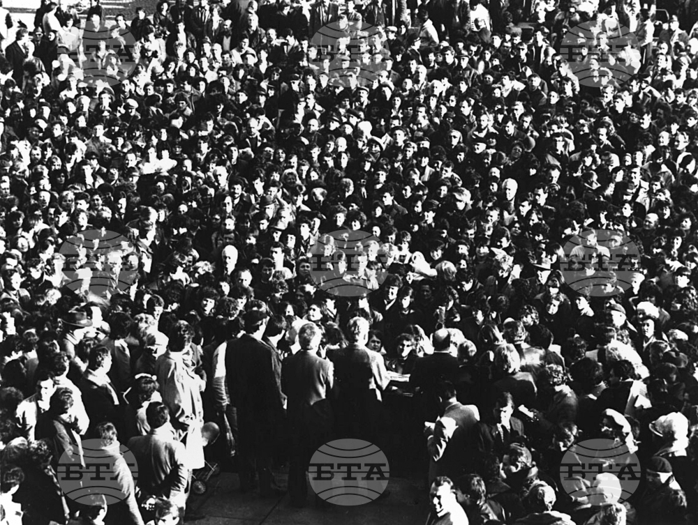 February 10, 1988: First Massive Anti-government Rally under Communist Regime Held in Ruse