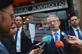 „Записки по едно предателство“ - филм - премиера - Николай Денков