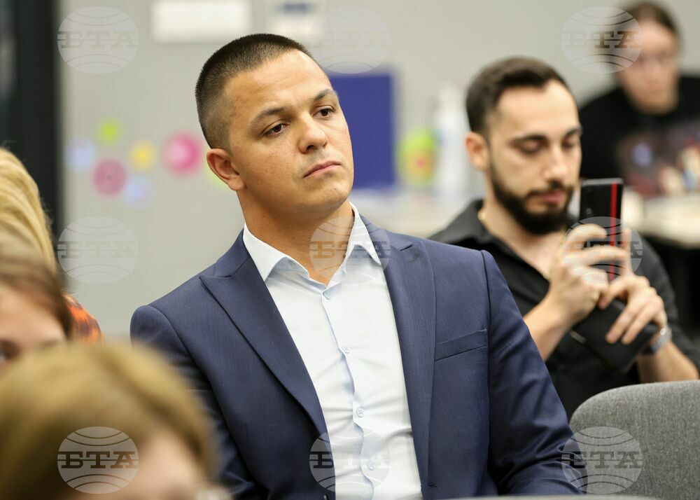 Документален филм за плувеца Цанко Цанков и участието му в маратона между Каталина и Лос Анджелис ще бъде представен в Бургас