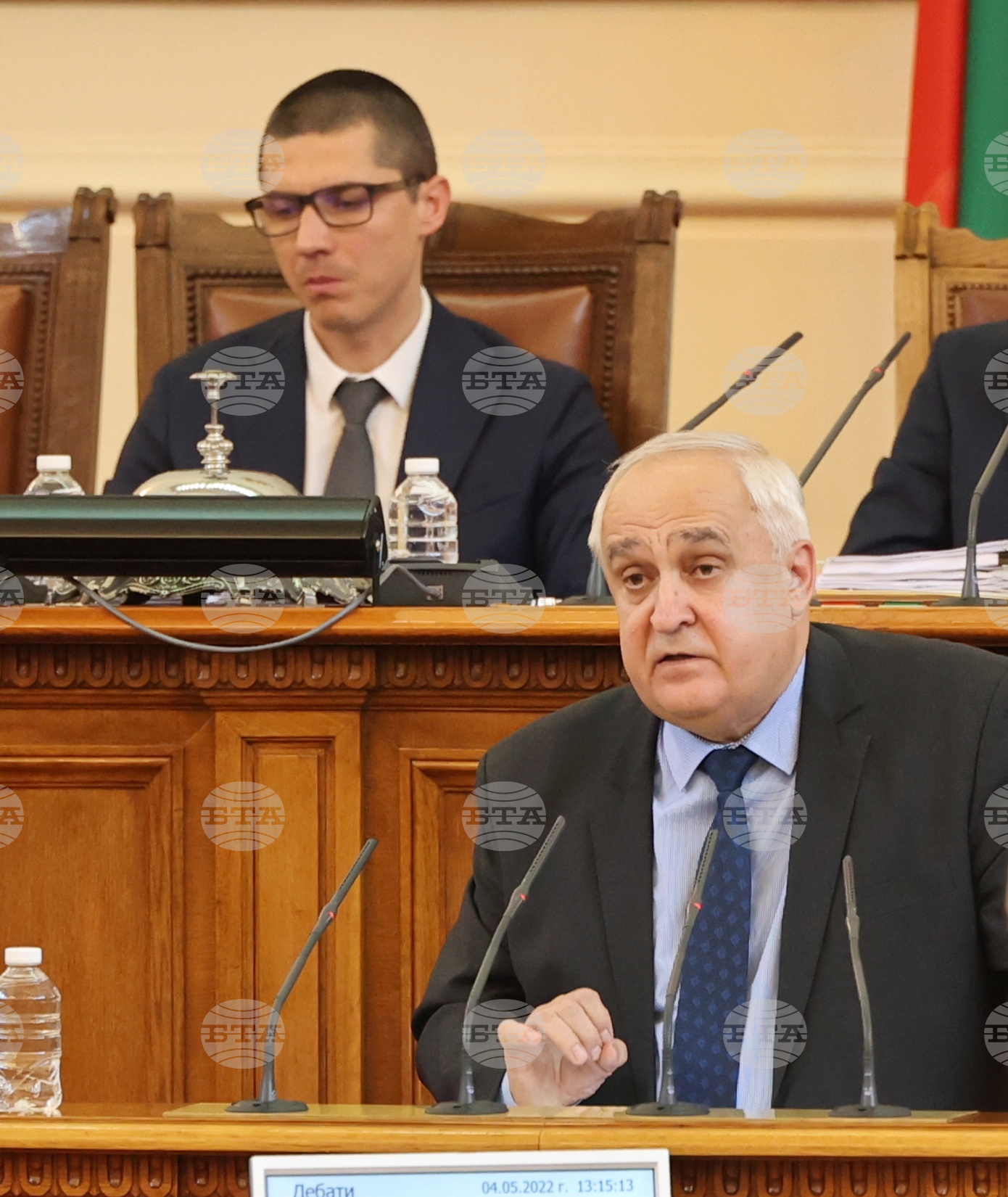 Парламент - заседание