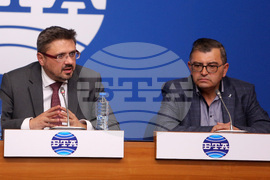 Национален пресклуб на БТА - договор - БТА - БАТОК - подписване