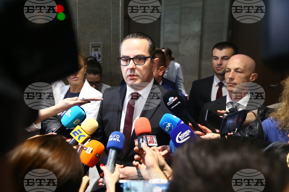 Парламент - ПП "Възраждане" - брифинг - Цончо Ганев