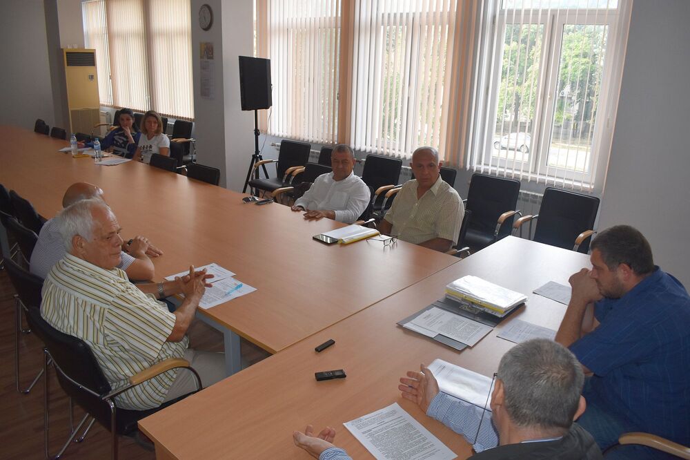 Община Разград: Част от Времената комисия за подпомагане на широко обществено обсъждане на проекта за изработването на Общ устройствен план на град Разград се запозна със Становище на Министерството на културата за ОУП