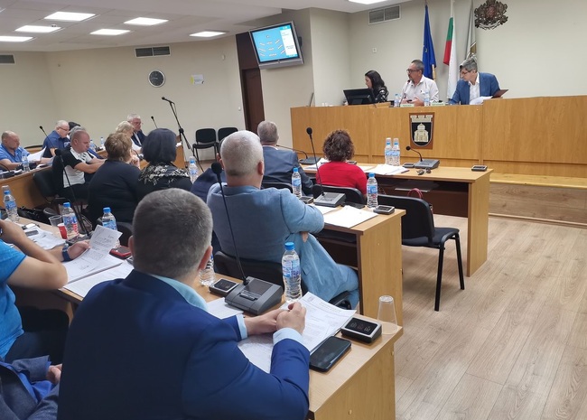 Общински съвет - Плевен прие актуализирана бюджетна прогноза на Общината за 2024-2026 г.