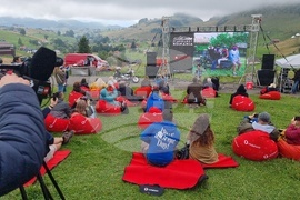 Румъния - Чарли Отли