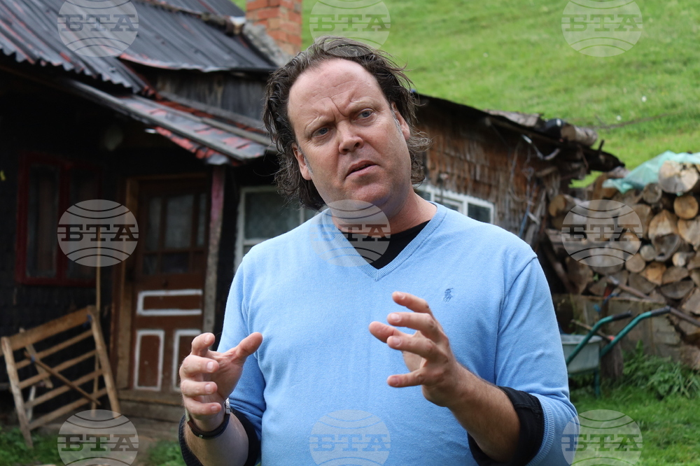 Румъния - Чарли Отли