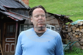 Румъния - Чарли Отли