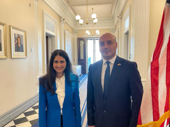 Министерство на правосъдието: Министър Славов проведе срещи в САЩ със зам.-помощник секретаря по правосъдие и със старши директор за демокрация и права на човека в Съвета за национална сигурност на Белия дом