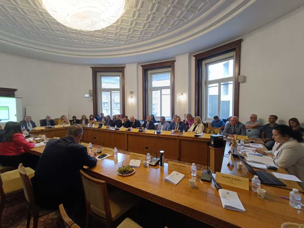 Министър Вътев: Всички предложени промени в Стратегическия план са в посока повишаване на българското производство