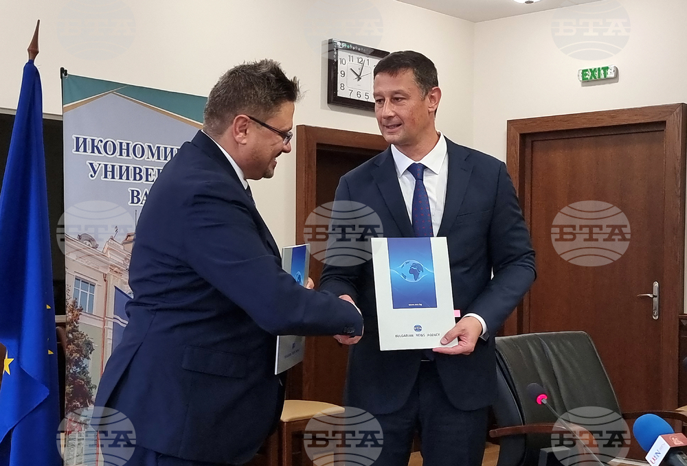 Варна - Икономически университет - БТА - договор