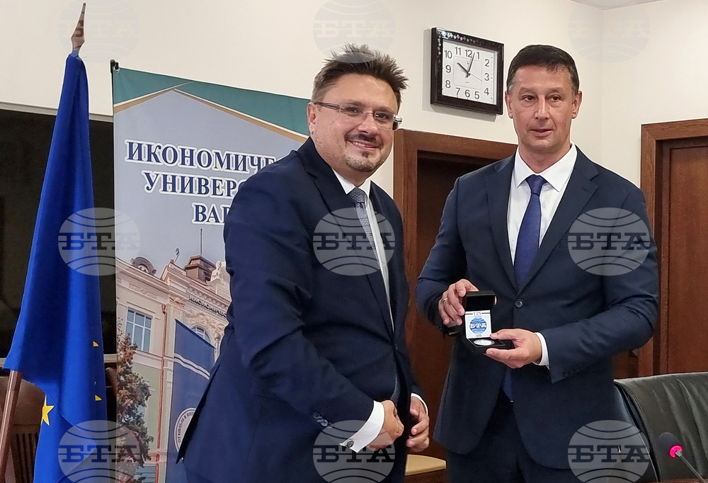 Варна - Икономически университет - БТА - договор