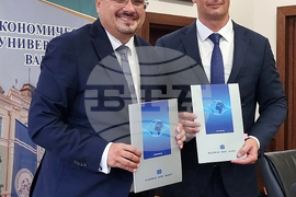 Варна - Икономически университет - БТА - договор