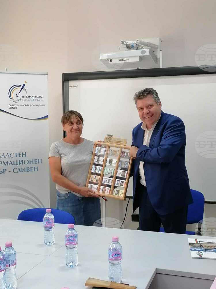 Община Сливен: Общината предостави рекламни брошури на хотели в Сливен