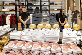 Пловдив - Христо Стичков - магазин - откриване