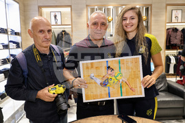 Пловдив - Христо Стичков - магазин - откриване