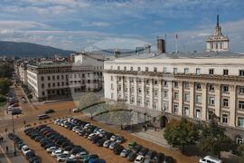 Паркинг - автомобили