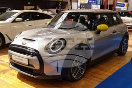 Варна - изложение - автомобили