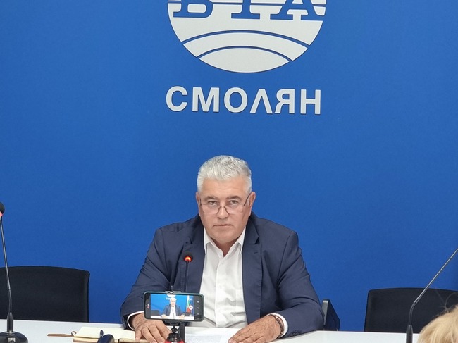 Стефан Сабрутев, кандидат на Движение "Нашият град" за кмет на община Смолян, представи приоритети от предизборната си програма