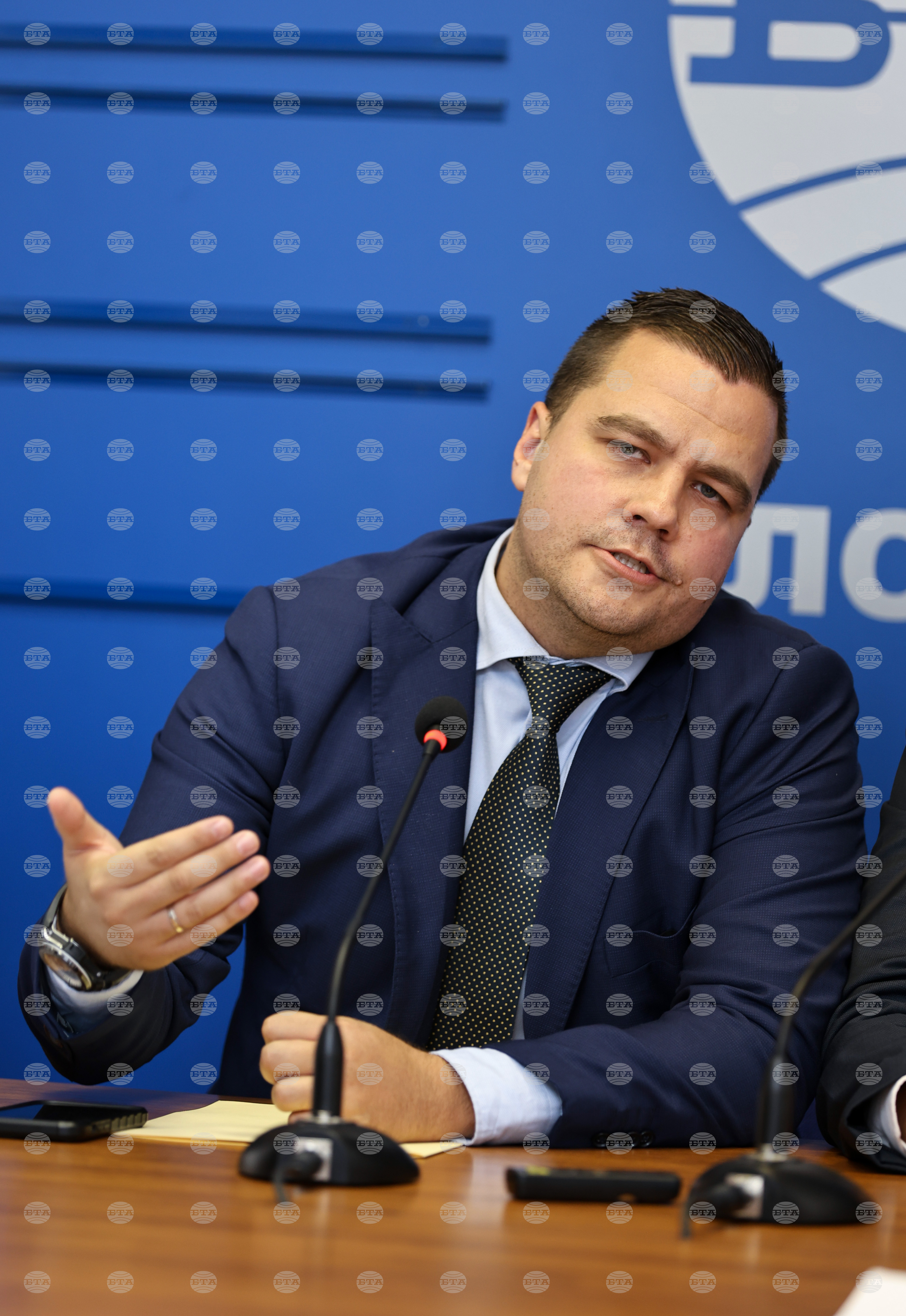Национален пресклуб на БТА Пловдив - пресконференция - ПП "Има такъв народ"