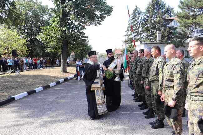 Георги Георгиев: Военнослужещите в Русе и региона винаги са били пример за доблестно изпълнение на служебния си дълг 