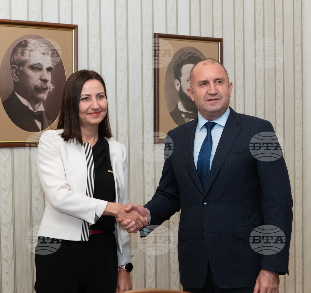 Президентът Румен Радев проведе среща с еврокомисар Илиана Иванова