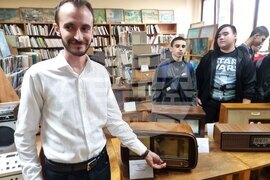 Кърджали - радиоприемници - изложба