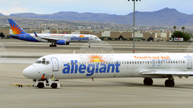 Нискотарифната авиокомпания„Алегиънт“ ще придобие „Сън Кънтри Еърлайнс“ за около 1,5 млрд. долара
